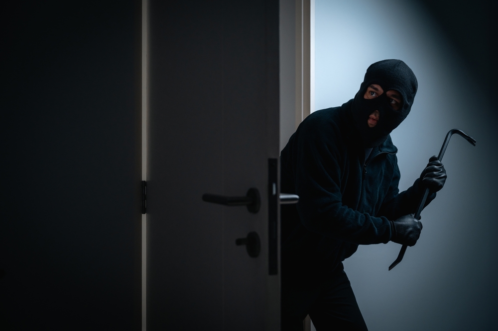 What determines the severity of the burglary